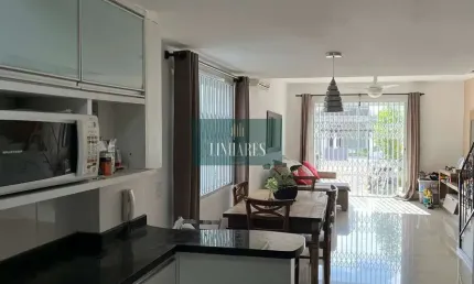 Sobrado com piscina à venda no bairro Campeche, Florianópolis/SC