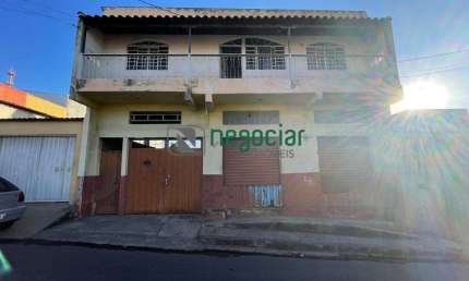 Casa com 3 quartos à venda na Rua Maria das Mercês Lima, Betim Industrial, Betim