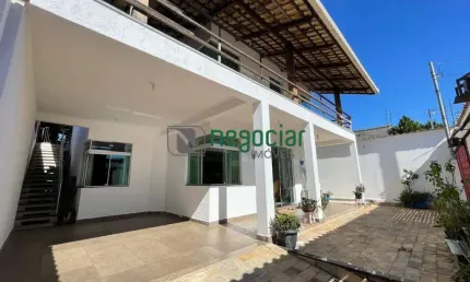 Casa com 3 quartos à venda na Rua Monsenhor Bacelar, Jardim Petrópolis, Betim