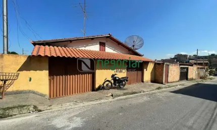 Casa com 5 quartos à venda na Rua Dona Leonina, Novo Horizonte, Betim