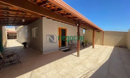 Casa com 4 quartos à venda na Rua Gorceix, Niterói, Betim