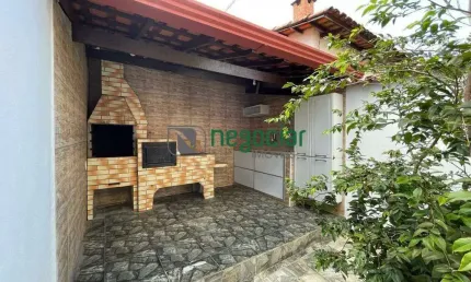 Casa com 2 quartos para alugar na Rua Omar Campos Guimarães, Jardim Petrópolis, Betim