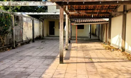 Casa com 3 quartos à venda no Imbetiba, Macaé 