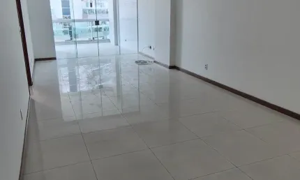 Apartamento com 3 quartos para alugar no Glória, Macaé 
