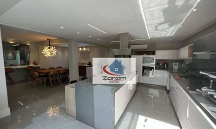 Casa com 3 dormitórios à venda, 250 m² por R$ 2.600.000,00 - Demarchi - São Bernardo do Campo/SP