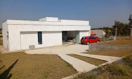 Casa Condomínio para Venda, 2 dormitórios, sendo 1 suíte, 2 banheiros, 2 vagas, área total 1.000,00 m², área construída 120,00 m²