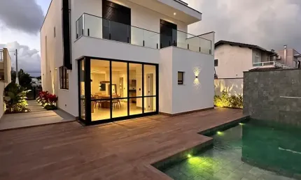 Linda Casa pra Venda Condomínio Bougainvillee em Peruibe