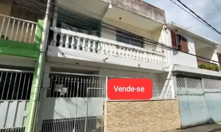 Vende casa na vila união em jordanésia ótimo pra investimento não aceita financiamento