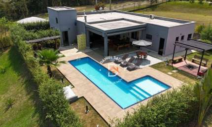 Chácara com 3 dormitórios (01 suíte)  à venda, 2090 m² por R$ 1.595.000 - Condomínio Portal das Rosas - Atibaia/SP