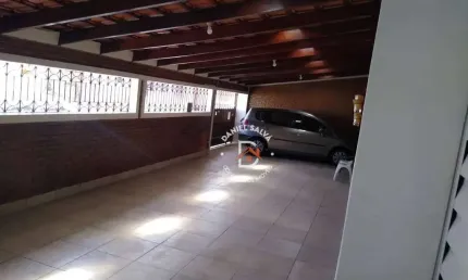 Casa com 2 dormitórios à venda, 150 m² por R$ 650.000 - Atibaia Jardim - Atibaia/SP