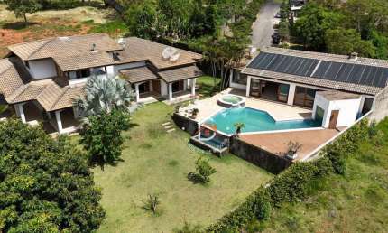 Chácara com 4 dormitórios à venda, 1240 m² por R$ 2.290.000,00 - Condomínio Arco Iris - Atibaia/SP