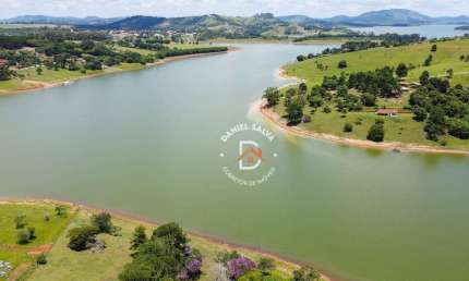 Chácara com 6 dormitórios à venda, 25000 m² por R$ 3.000.000,00 - Pinhal - Piracaia/SP