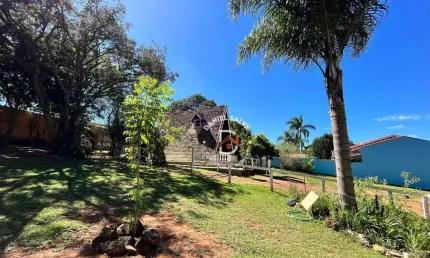 Chácara com 2 dormitórios à venda, 1670 m² por R$ 599.000,00 - Condomínio Santa Maria do Laranjal - Atibaia/SP