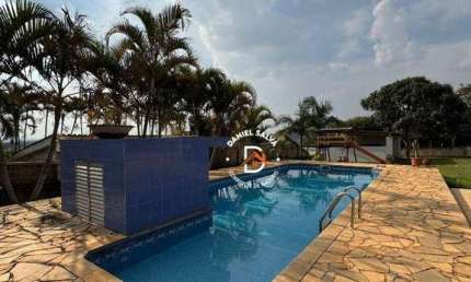 Chácara à venda com 7 dormitórios (3 Suítes) , 1091 m² por R$ 1.280.000 - Condomínio Portal Ouro Verde - Atibaia/SP