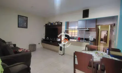Casa à venda em Atibaia, com 2 dormitórios (1 suíte), 90 m² por R$ 449.000 - Jardim Alvinópolis - Atibaia/SP