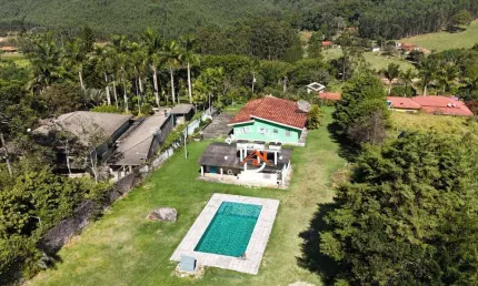 Chácara com 4 dormitórios (04 suítes)  à venda, 5000 m² por R$ 790.000 - Nazaré Paulista - Nazaré Paulista/SP