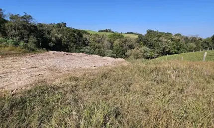 Terreno à venda na R. Rosa Sedoski Valenga, Centro, Campo Magro
