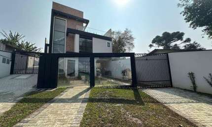 Sobrado para Venda em Curitiba, Butiatuvinha, 3 dormitórios, 1 suíte, 3 banheiros, 2 vagas