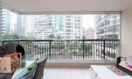 Apartamento 140 m² com 3 suítes e lazer de clube no Jardins em São Paulo SP
