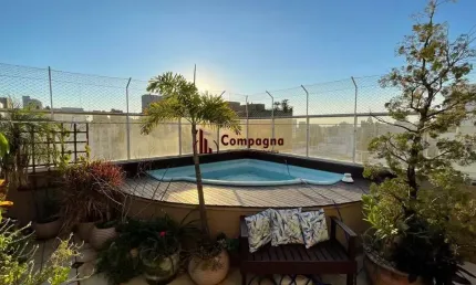 Cobertura duplex com piscina privativa, lareira e vista exclusiva