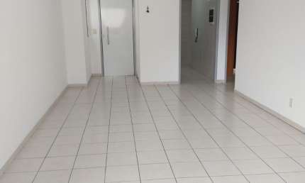 Apartamento 3 quartos, 2 vagas de garagem na Beira Rio