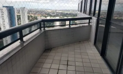 Apartamento 4 quartos andar alto e nascente em casa forte