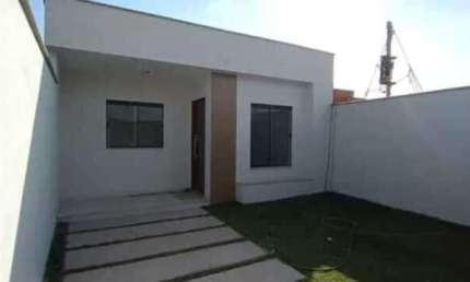 Casa para Venda em Resende, Bela Vista, 2 dormitórios, 1 suíte, 1 banheiro, 2 vagas