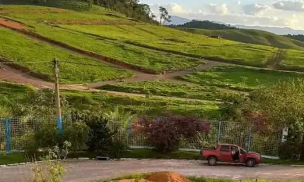 Terreno à venda na Avenida Central, Bela Vista, Resende