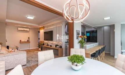 Apartamento Difenciado com Piscina Privativa – Balneário Camboriú