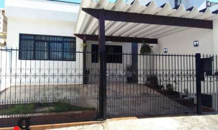 Casa com 2 quartos à venda na Rua Neda Aboud Manssur, Vila Rosária, São Paulo