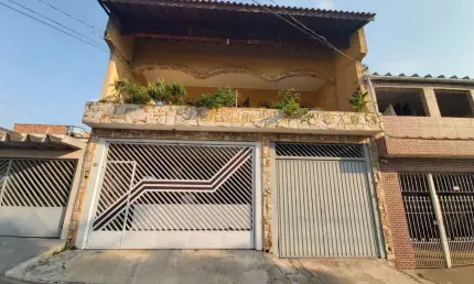 Casa com 3 quartos à venda na Rua Domingos do Sacramento, Vila Carolina, São Paulo