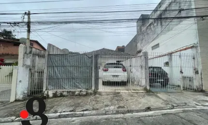 Casa à venda na Rua Domingos do Sacramento, Vila Carolina, São Paulo