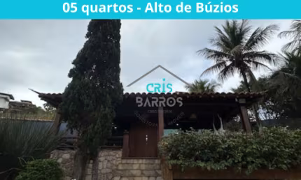Casa à venda com 05 quartos no Alto de Búzios em Armação dos Búzios - RJ
