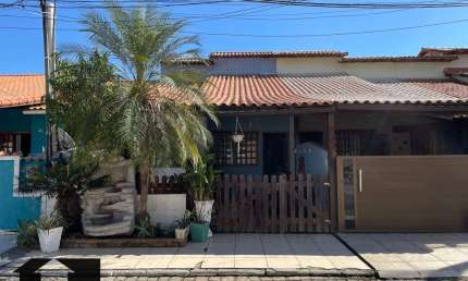 Excelente casa de 3 quartos com Suíte no Condomínio Beija-flor V