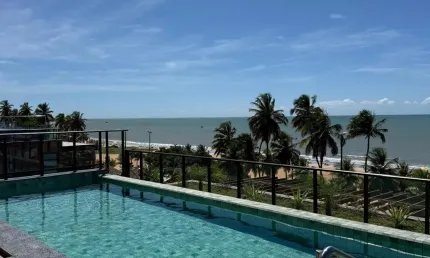 Apartamento beira mar de Cabo Branco- 2 quartos sendo 1 suíte- Oportunidade.