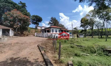Fazenda com 3 salas à venda na Travessa São Domingos, Zona Rural, Caxambu