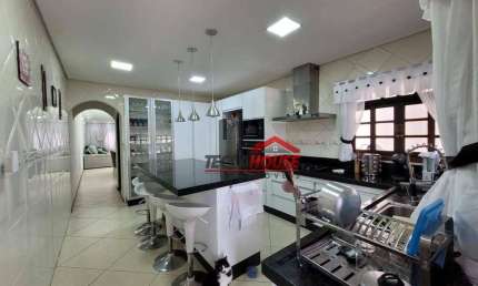 Casa com 3 dormitórios à venda, 259 m² por R$ 680.000,00 - Parque Continental - Guarulhos/SP