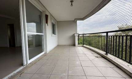 Apartamento a venda na Vila Sao Francisco (Zona Oeste)
