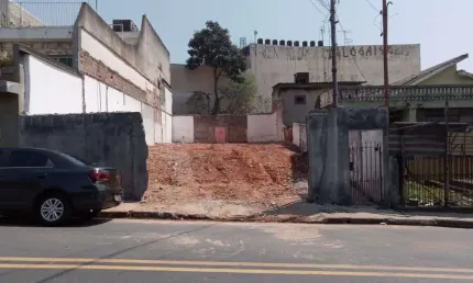 Terreno à venda no Jardim Elvira, Osasco 