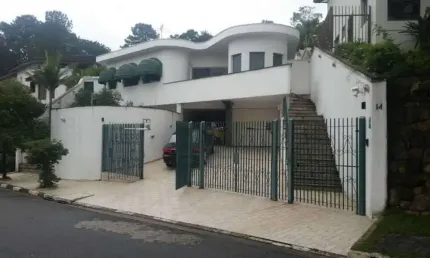 Sobrado para alugar no Parque dos Principes, Sao Paulo: 4 dormitorios, piscina e churrasqueira