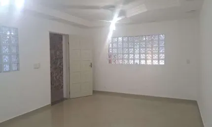Espacoso Sobrado Comercial para alugar no Parque Continental, Sao Paulo