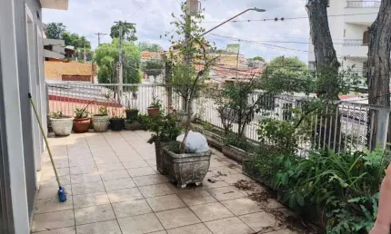 Sobrado de Luxo com 5 Suites no Jardim das Flores, Osasco