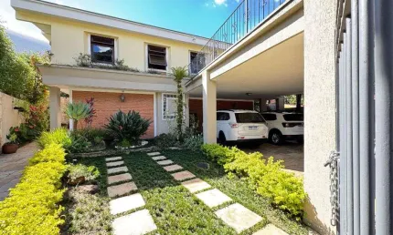 Sobrado de luxo com piscina e area gourmet no Parque Continental, Osasco!!!