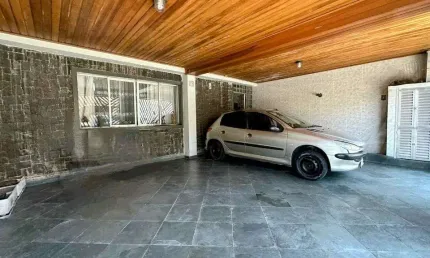 Casa a venda no bairro Parque Continental em Sao Paulo - 4 dormitorios e 3 garagens