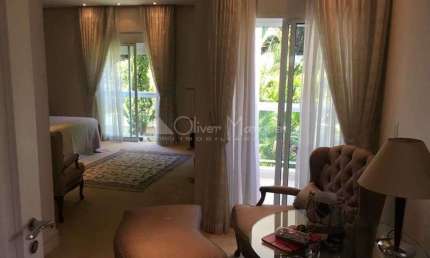 Casa com 4 quartos à venda no Parque dos Príncipes, São Paulo 