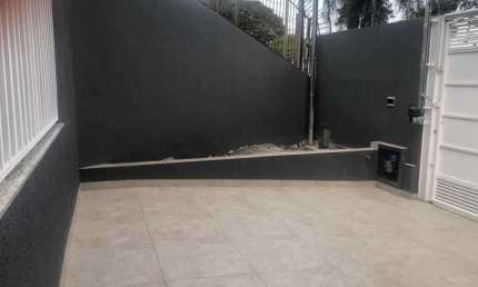 Sobrado a venda com 3 suites e 2 vagas  no Jardim Bonfiglioli