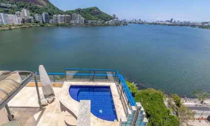 Imóvel para venda possui 567 metros quadrados com 4 quartos em Lagoa - Rio de Janeiro - RJ