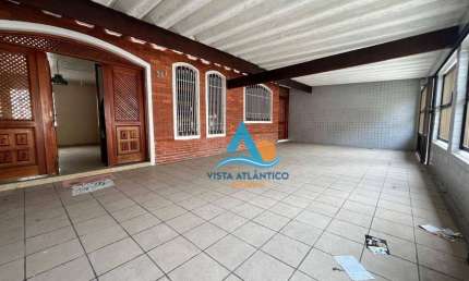 Casa com 2 dormitórios à venda, 70 m² por R$ 645.000,00 - Vila Guilhermina - Praia Grande/SP