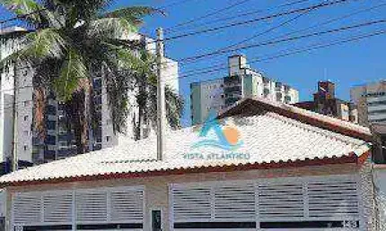 Casa com 2 dormitórios à venda, 110 m² por R$ 585.000,00 - Maracanã - Praia Grande/SP