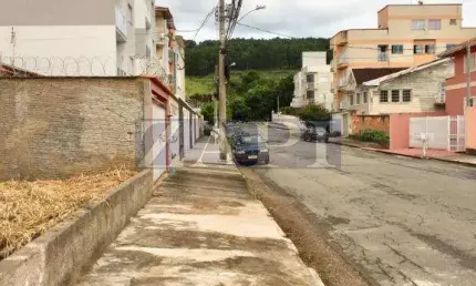 Terreno a venda, 300 m2 - village sao luiz - pocos de caldas/mg